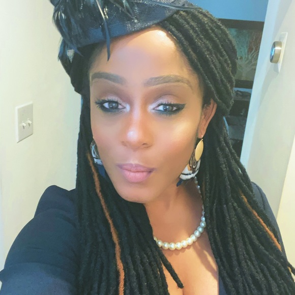 Meet your Posher, Brandy - Picture 7 of 15